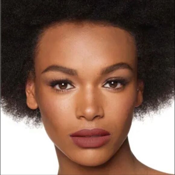 Charlotte Tillbury Matte Revolution Color Walk of No Shame - Picture 10 of 12